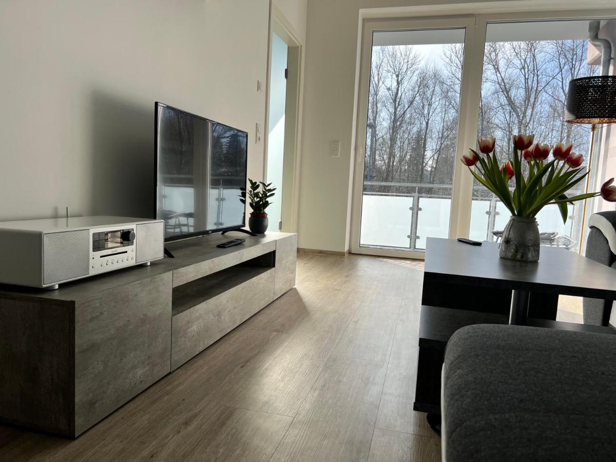 Ferienwohnung Holzland Bad Klosterlausnitz Exteriör bild